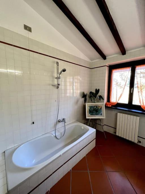Apartment In Villa La Carruba Rivergaro Ngoại thất bức ảnh